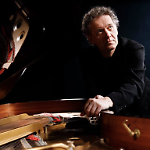 Da Scarlatti a Berio: Andrea Lucchesini in concerto