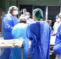 Coronavirus, dentro l&rsquo;inferno gli angeli-infermieri