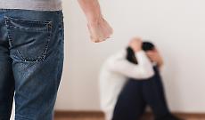 "Se mi porti via il figlio, ti ammazzo"