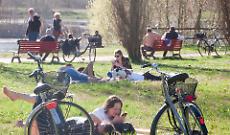 L’estate non finisce più: ottobre mai così caldo