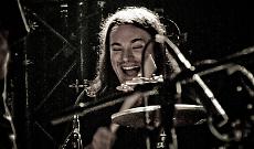 Una serata per Ugge, concerti e dj set al Circolo Arcipelago