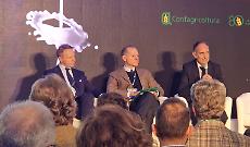 Giansanti: «Al tavolo latte annunciato dal ministro Lollobrigida auspichiamo una soluzione comune con gli industriali»