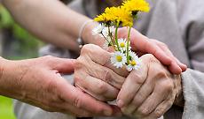 Un pomeriggio per valorizzare chi si prende cura degli anziani