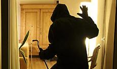 Due villette nel mirino dei banditi