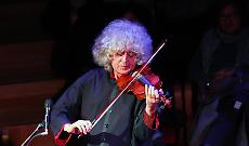 Branduardi e la poesia del Cantico all'Infinity 1