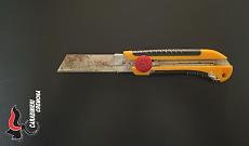 Minaccia un giovane con un taglierino, denunciato