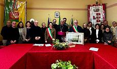 Il vescovo Antonio Napolioni nel cuore delle comunit&agrave;