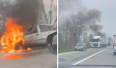 Auto a fuoco sulla Castelleonese