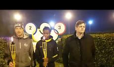 Fiaccole e campioni per il benvenuto alle Olimpiadi