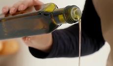 Olio extravergine, raccolti in aumento ma prezzi record