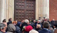 Vanoni, l'ultimo saluto della città di Milano