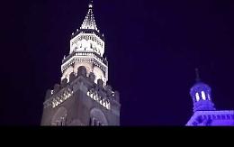 Autismo, Duomo e Comune si tingono di blu