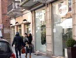 Negozi, altre chiusure: corso Garibaldi muore