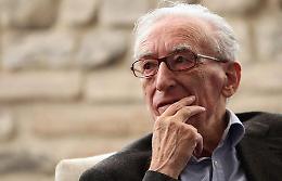 ‘Giovedì di-versi’ in poesia
