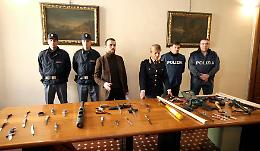 Guerra tra bikers, nove denunciati
Spuntano mazze, coltelli e tirapugni