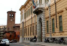  ‘Vende’ il bar che non è più suo. Acquirente ingannato