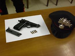 Nascondeva una pistola rubata
Arrestato meccanico di Chieve
