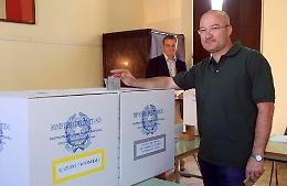 Lega, richiesta di espulsione per Torazzi