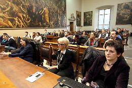 Petizione pro precari
Firmano meno della metà