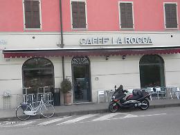 Spaccata notturna al Bar La Rocca, rubati i videopoker 