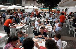 'Happening, non in piazza Stradivari'