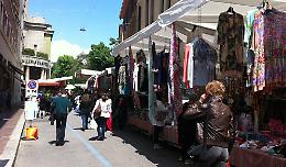 Il mercato va in centro: letali
per noi altri spostamenti