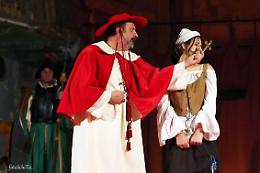Arriva a teatro Lucilla degli Umiliati