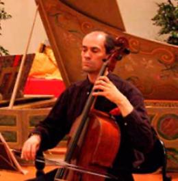 Applausi scroscianti per il violoncellista cremonese Fausto Solci