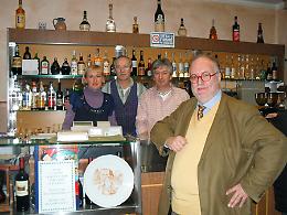 Vota il tuo ristorante preferito. Lupi vince il tappone e scappa via. Venerdì 6 settembre ultimo tagliando: consegna entro le 15