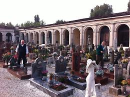 Nuova razzia di vasetti di rame