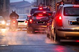 Allerta smog, domani scattano le misure temporanee di secondo livello