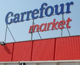 Tenta di rubare al Carrefour, fermato e arrestato
