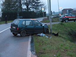 Contro un palo della luce, ferito 21enne di Casalmaggiore