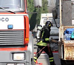 Incendio da Corazzi, pompieri in azione