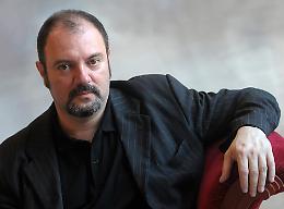 «Giallo a Palazzo» riparte dal web, mercoledì c'è Carlo Lucarelli

