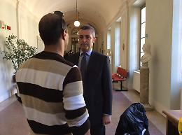 Marito legato al letto dalla moglie 
'Nessun gioco sadomaso, dormivo'