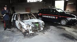 Cocaina di scarsa qualità
Bruciano l'auto del pusher