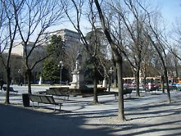 Pavimentazione di piazza Roma totalmente da rifare