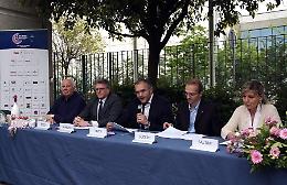Crema in una notte, è già polemica tra i commercianti