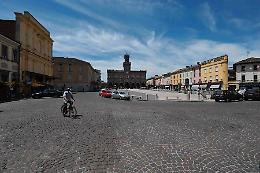 Faccia a faccia tra i sei candidati sindaco