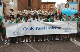 Domenica 100 Passi Insieme, camminata per MEDeA 