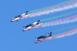 Le immagini dell'esibizione del WeFly! Team a Cremona