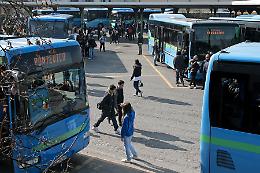 Stazione dei bus, protestano gli autisti