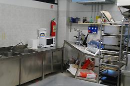 Le foto del bar Area 51 di Chieve dopo il passaggio dei ladri