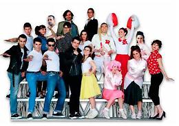 ''Grease'', il musical, al Golf Club Il Torrazzo di Cremona Venerdì 18