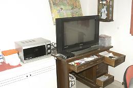 Rompono tutto per 200 euro, quarto furto da Arcari