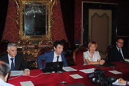 Il sindaco taglia tre dirigenti