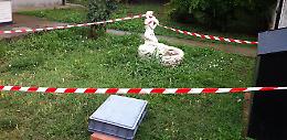 Proiettili di mortaio in giardino
