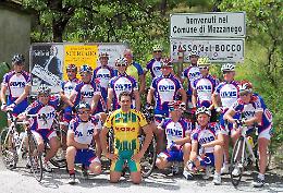 Devicenzi, tour di solidarietà