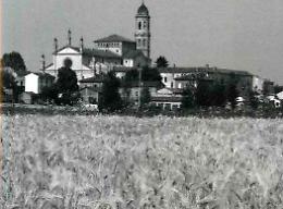 Foto di Boiocchi e testi di Bertarini in ‘Passeggiando per Cremona’